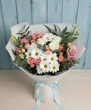 Букет цветов из:  Розы, Лизиантусы и Хризантемы в Арье