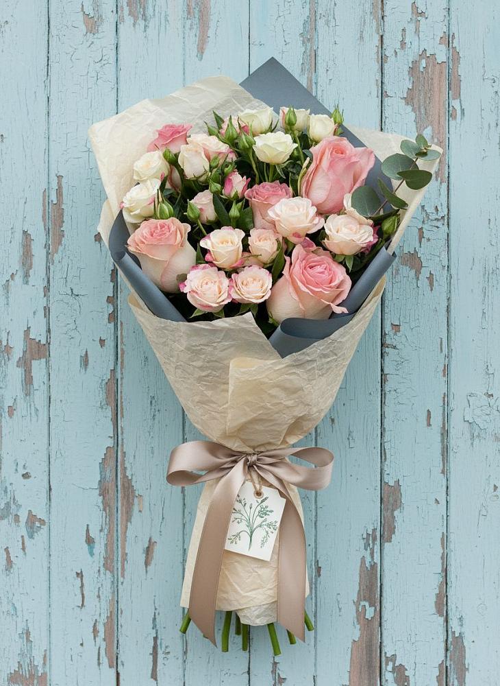 Букет цветов из: Розы в Арье