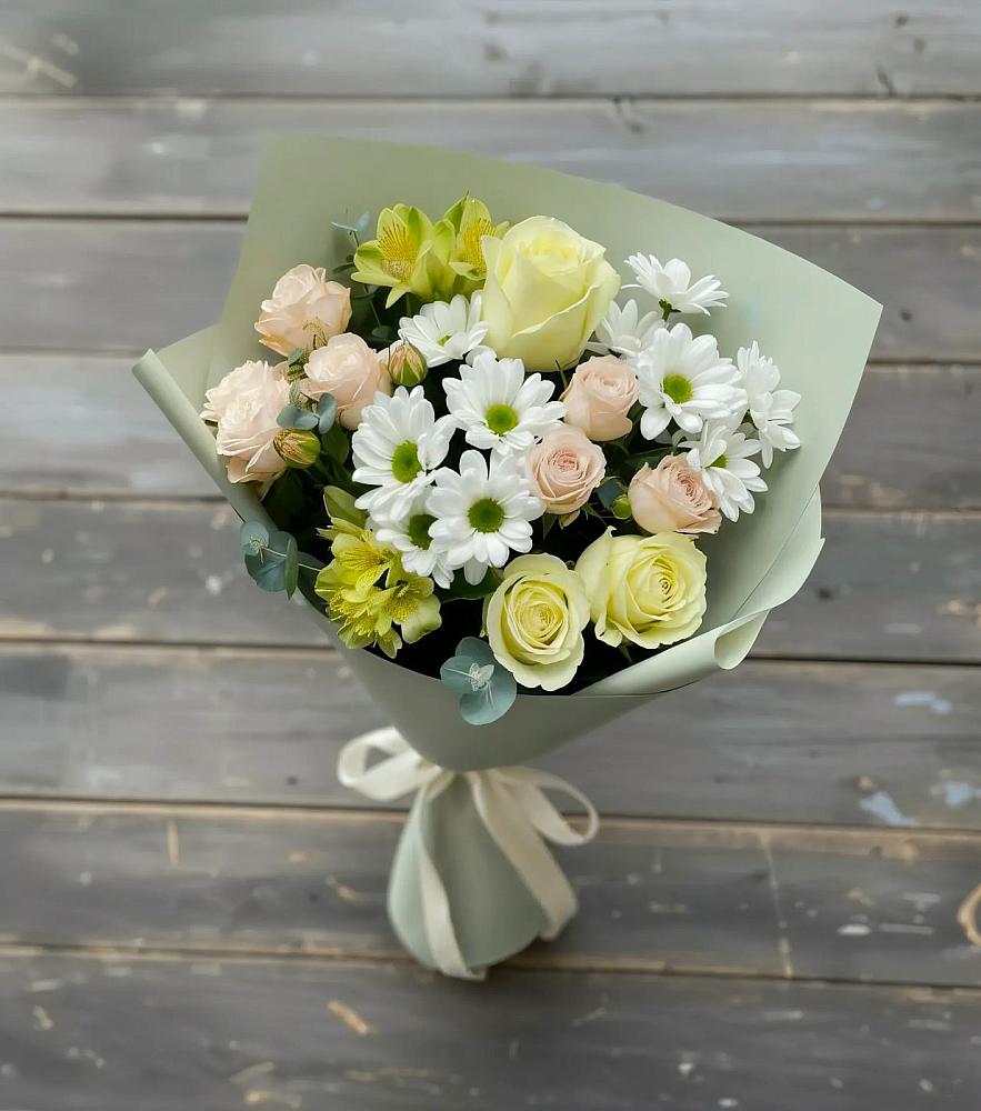 Букет цветов из: Альстромерии, Розы и Хризантемы в Арье