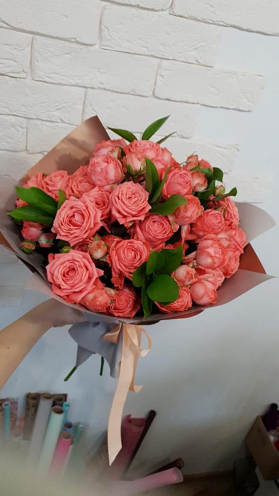 Букет цветов из: Розы в Арье