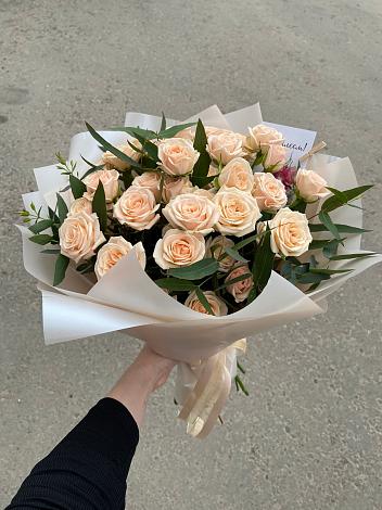 Букет Кремовые розы Латте в Арье