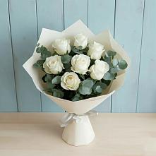 Букет Белые розы в Эвкалипте в Арье